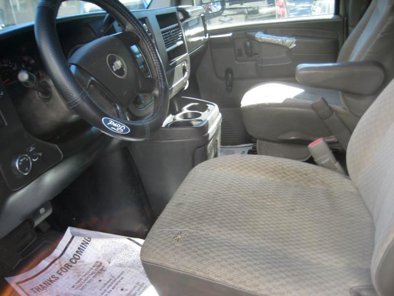 Chevrolet Express 2500 Cargo 2009