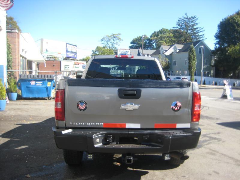 Chevrolet Silverado 2500HD Work Truck Ext. Cab Std. Box 4WD 2008