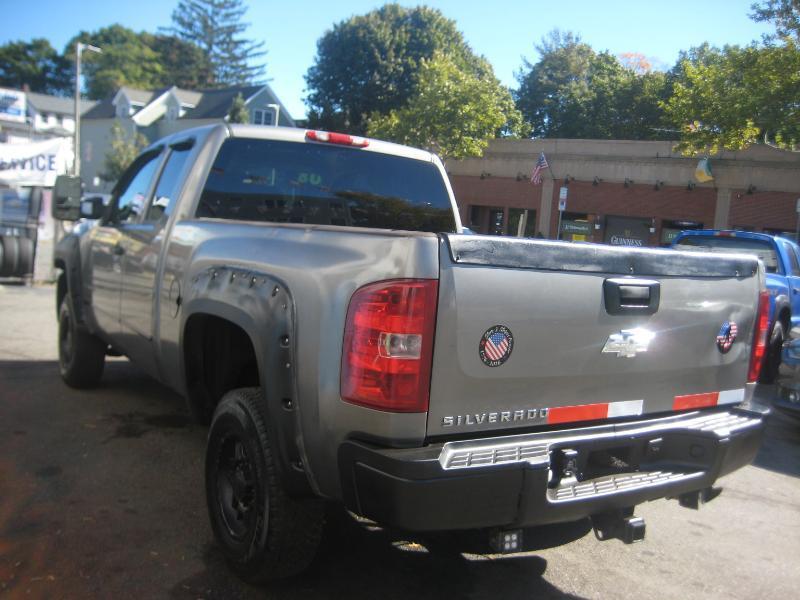 Chevrolet Silverado 2500HD Work Truck Ext. Cab Std. Box 4WD 2008
