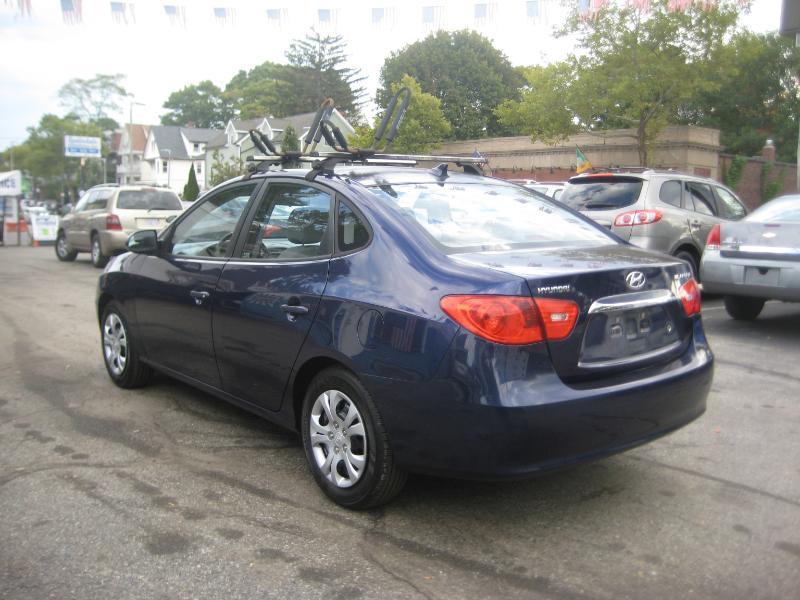 Hyundai Elantra SE 2010