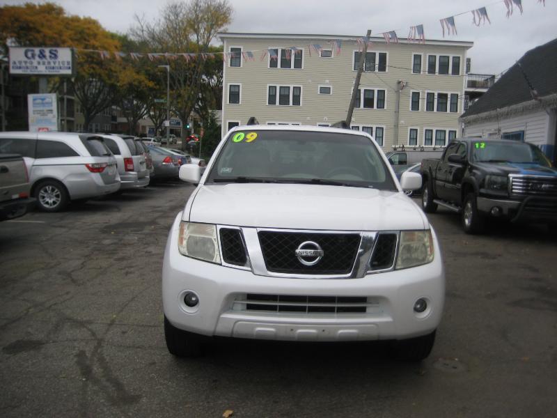 Nissan Pathfinder  2009