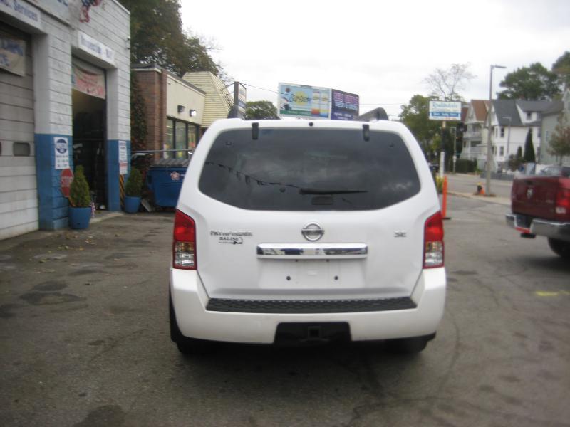 Nissan Pathfinder  2009