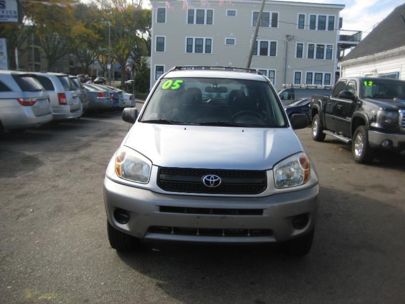 Toyota RAV4  2005