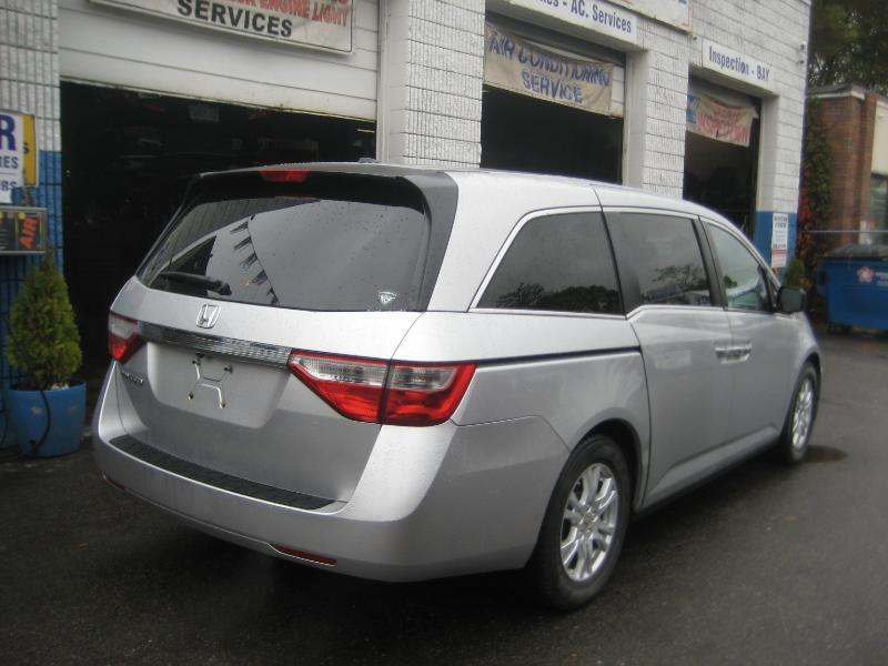 Honda Odyssey EX-L 2011