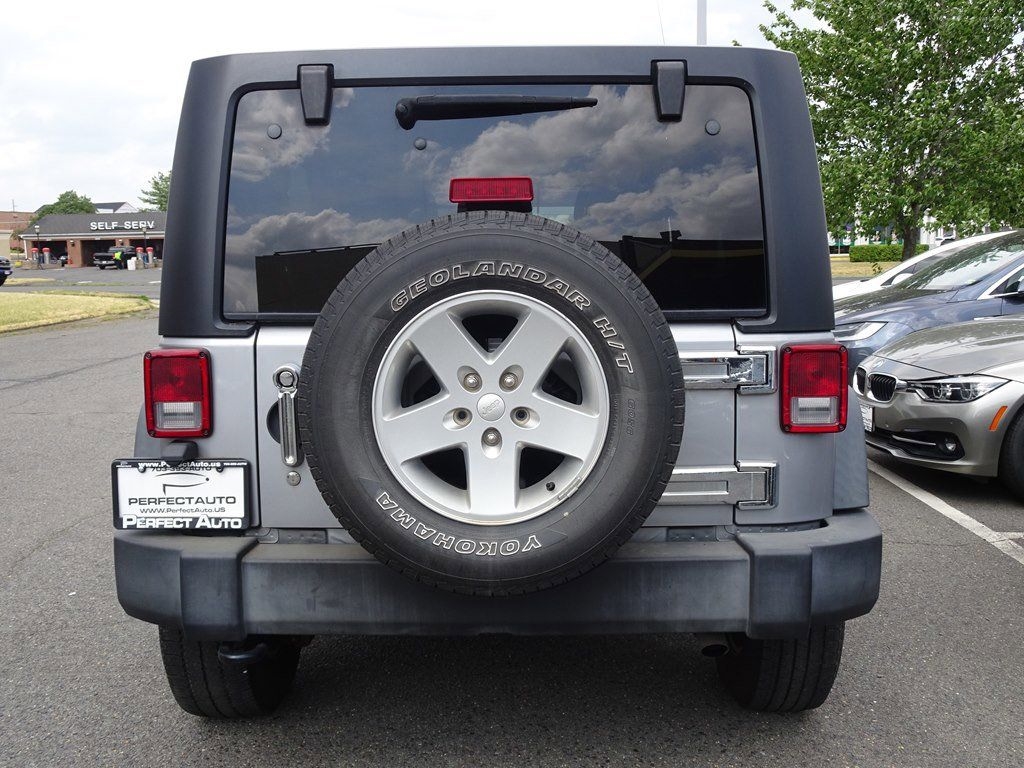 Jeep Wrangler Unlimited Sport 4WD 2017