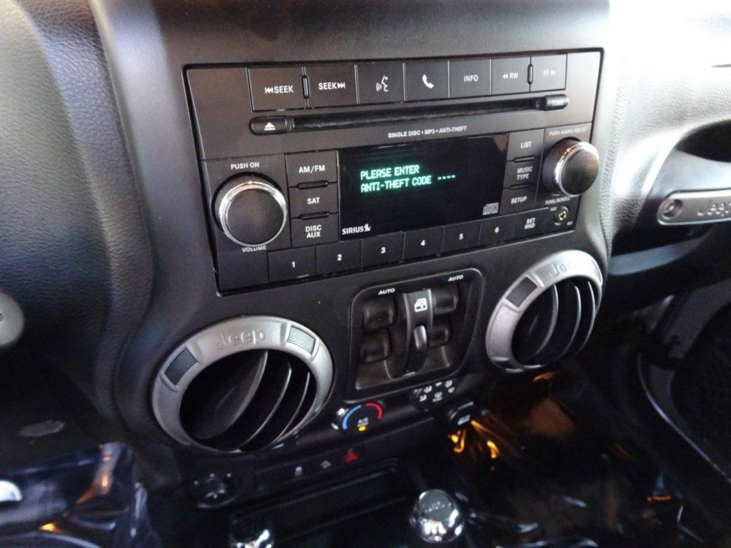 Jeep Wrangler Unlimited Sport 4WD 2017