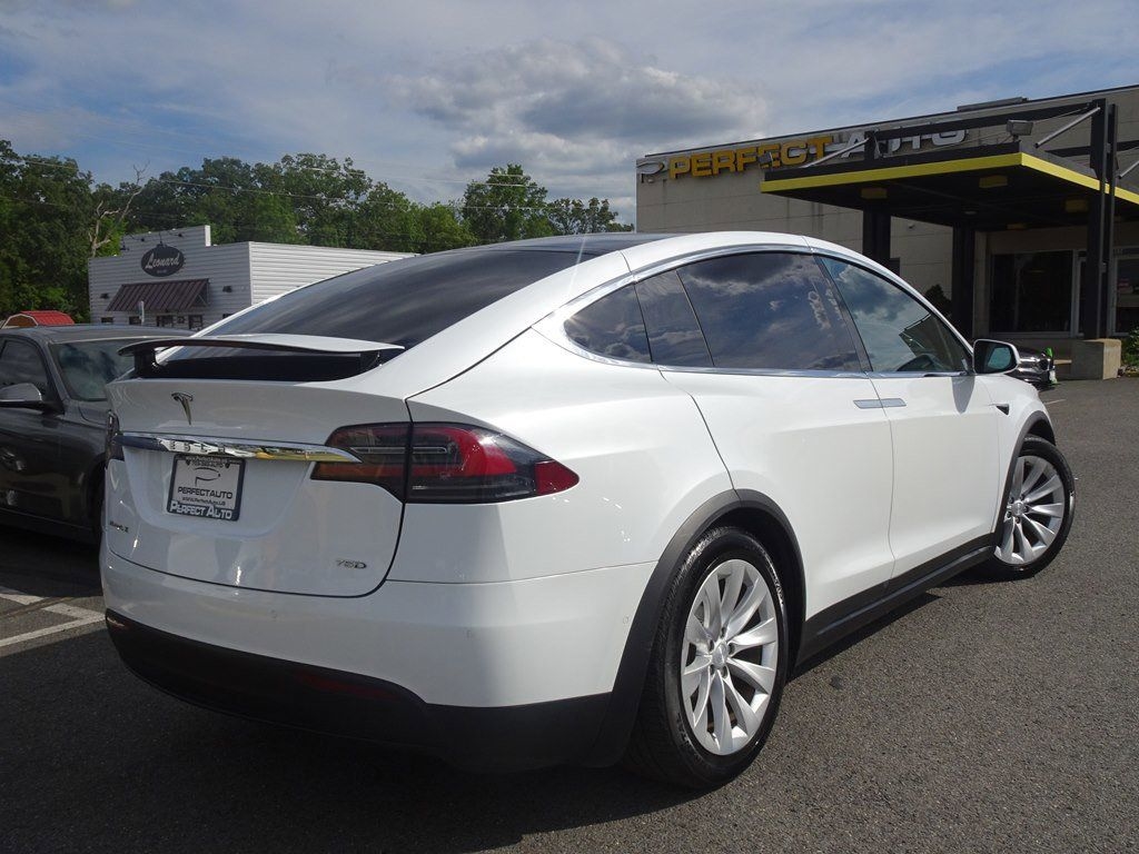 Tesla Model X 75D AWD 2018 Tesla Model X 75D AWD 2018