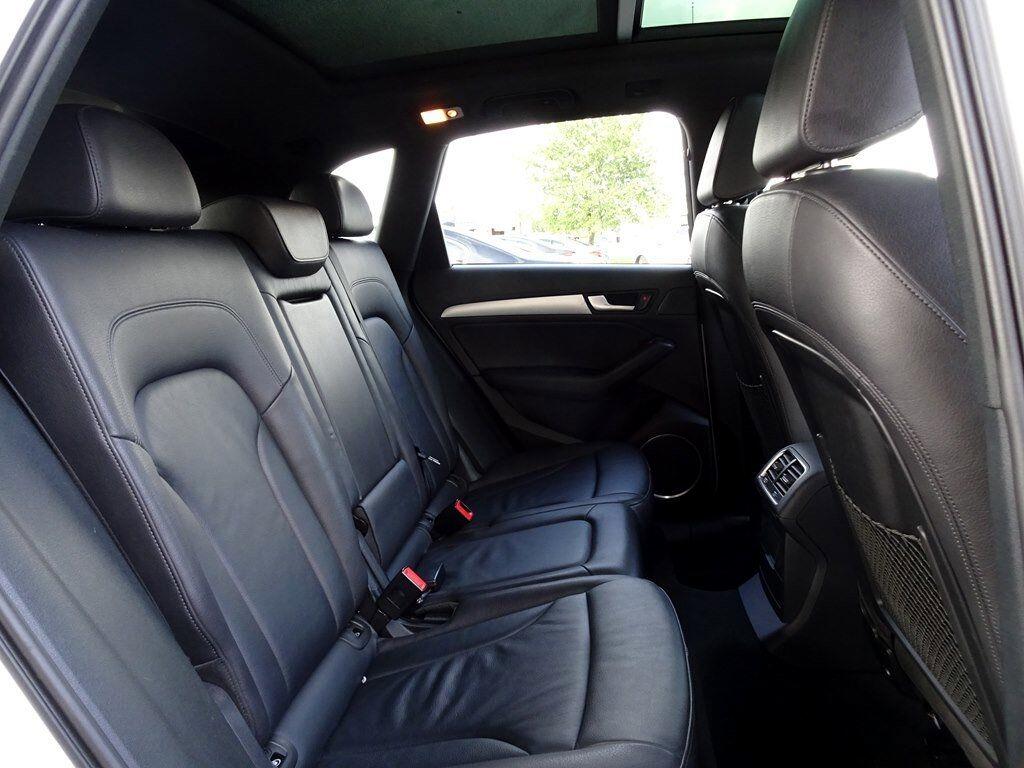 2017 Audi Q5 S line photo 11