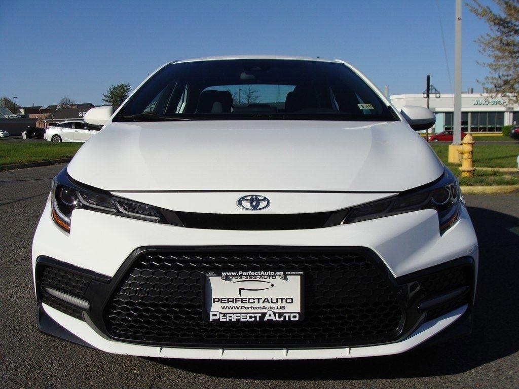 Toyota Corolla SE CVT (Natl) 2020