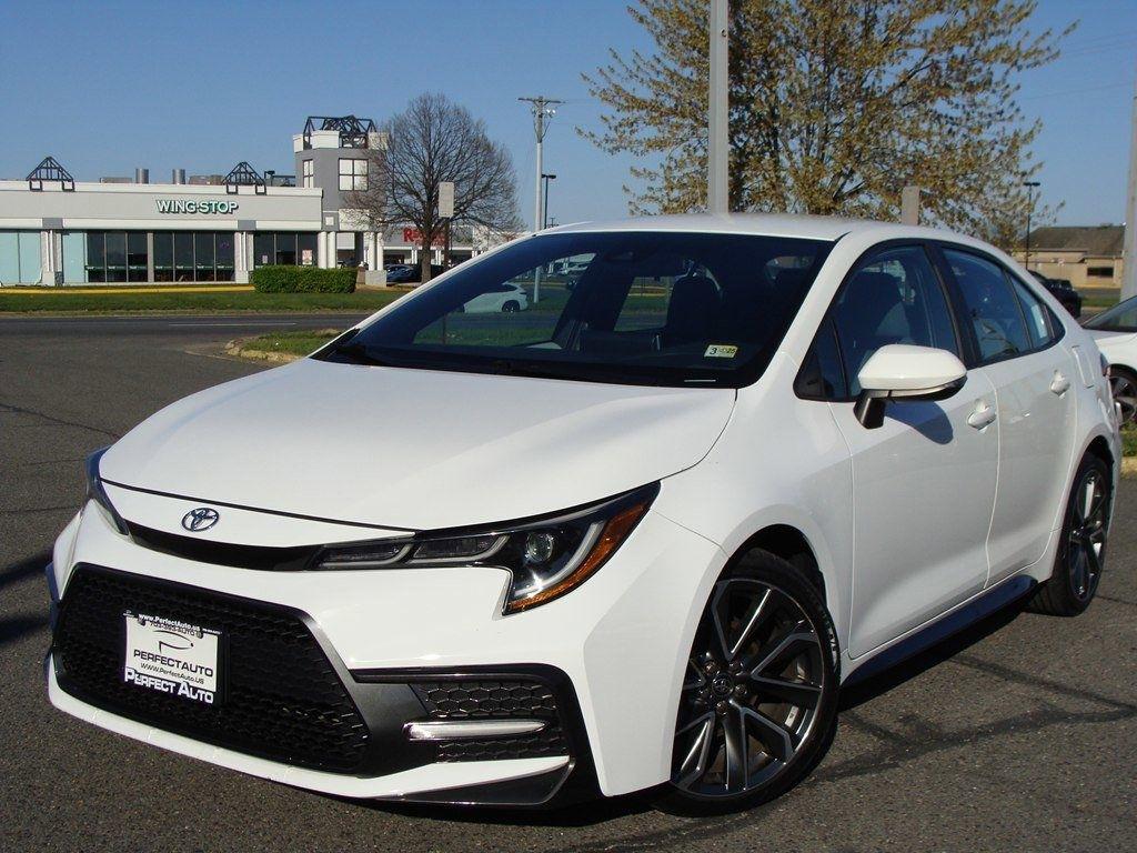 Toyota Corolla SE CVT (Natl) 2020