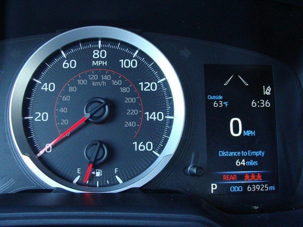 Toyota Corolla SE CVT (Natl) 2020