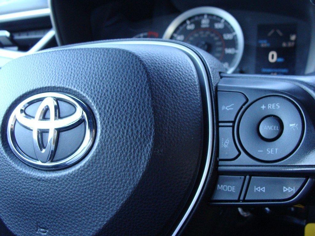 Toyota Corolla SE CVT (Natl) 2020