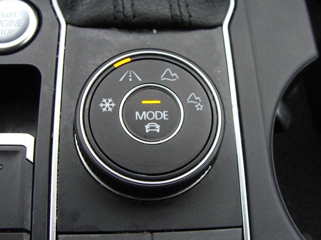 Volkswagen Atlas 3.6L V6 SE w/Technology 4MOTION 2018