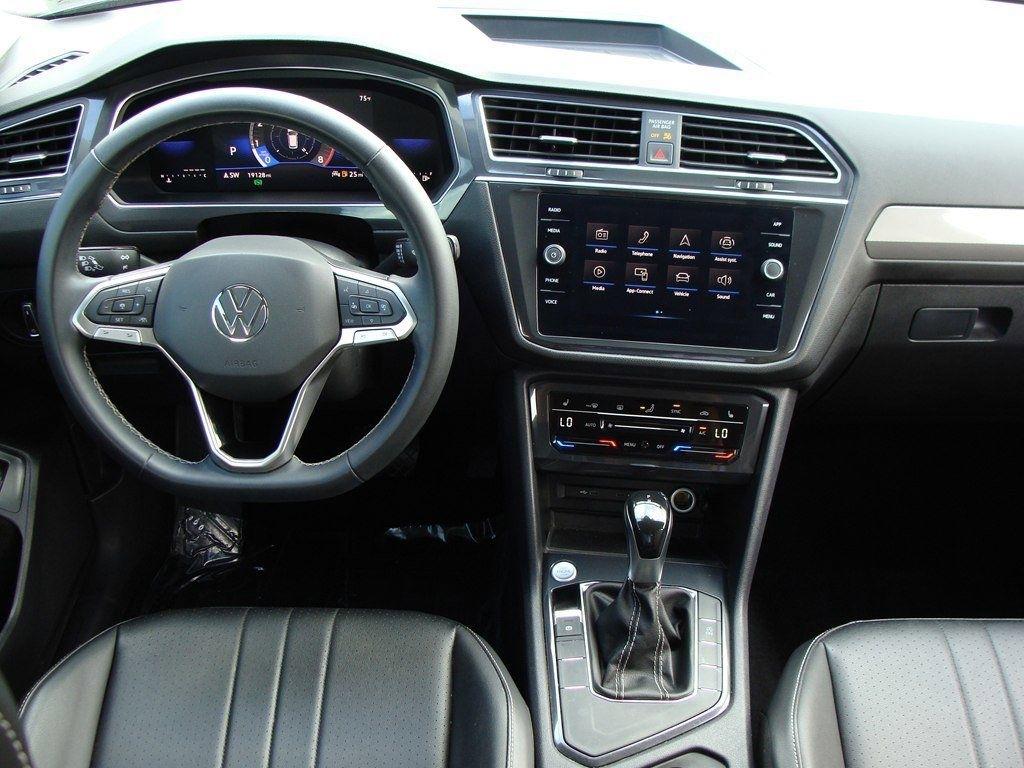 Volkswagen Tiguan 2.0T SE FWD 2023
