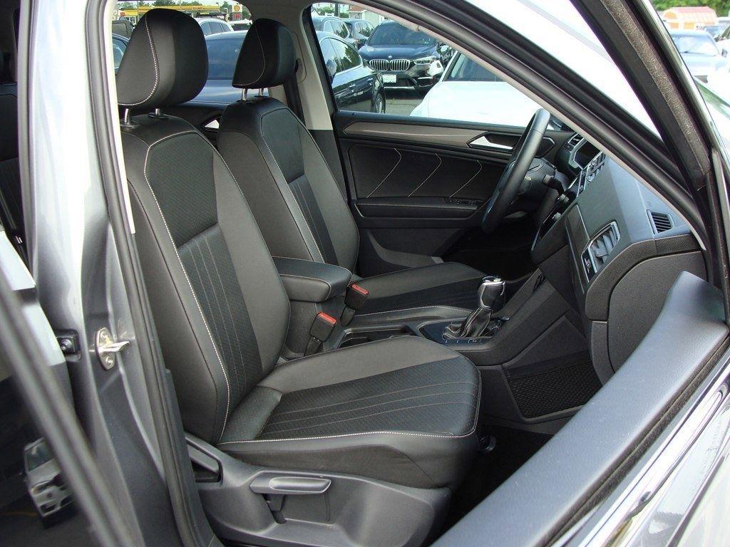 Volkswagen Tiguan 2.0T SE FWD 2023