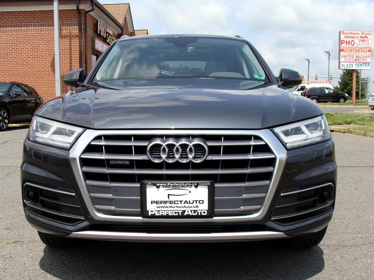 Audi Q5 Premium Plus 45 TFSI quattro 2020 Audi Q5 Premium Plus 45 TFSI quattro 2020