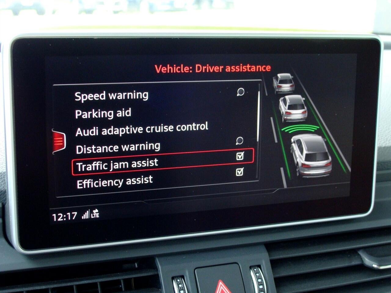 Audi Q5 Premium Plus 45 TFSI quattro 2020 Audi Q5 Premium Plus 45 TFSI quattro 2020