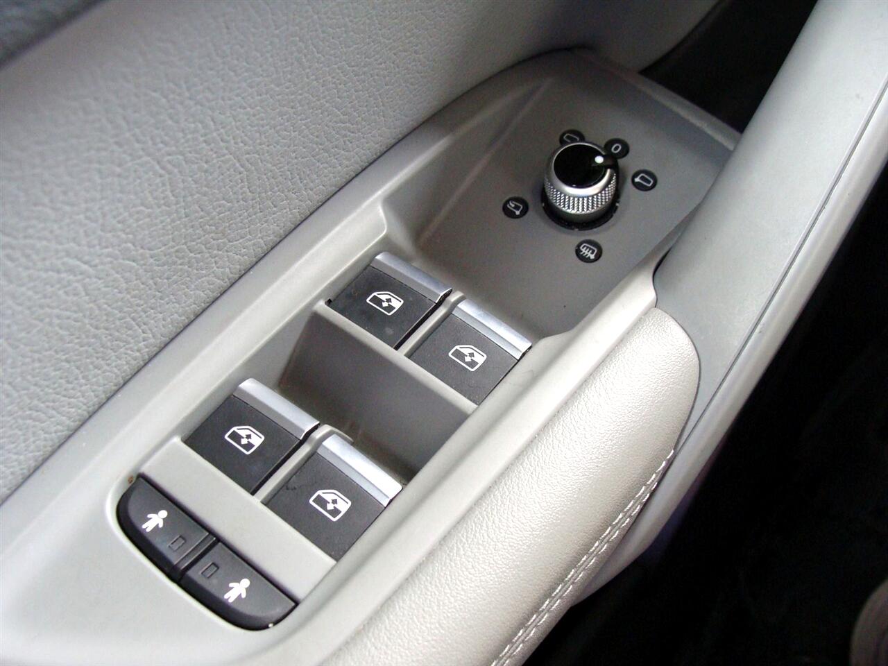 Audi Q5 Premium Plus 45 TFSI quattro 2020 Audi Q5 Premium Plus 45 TFSI quattro 2020