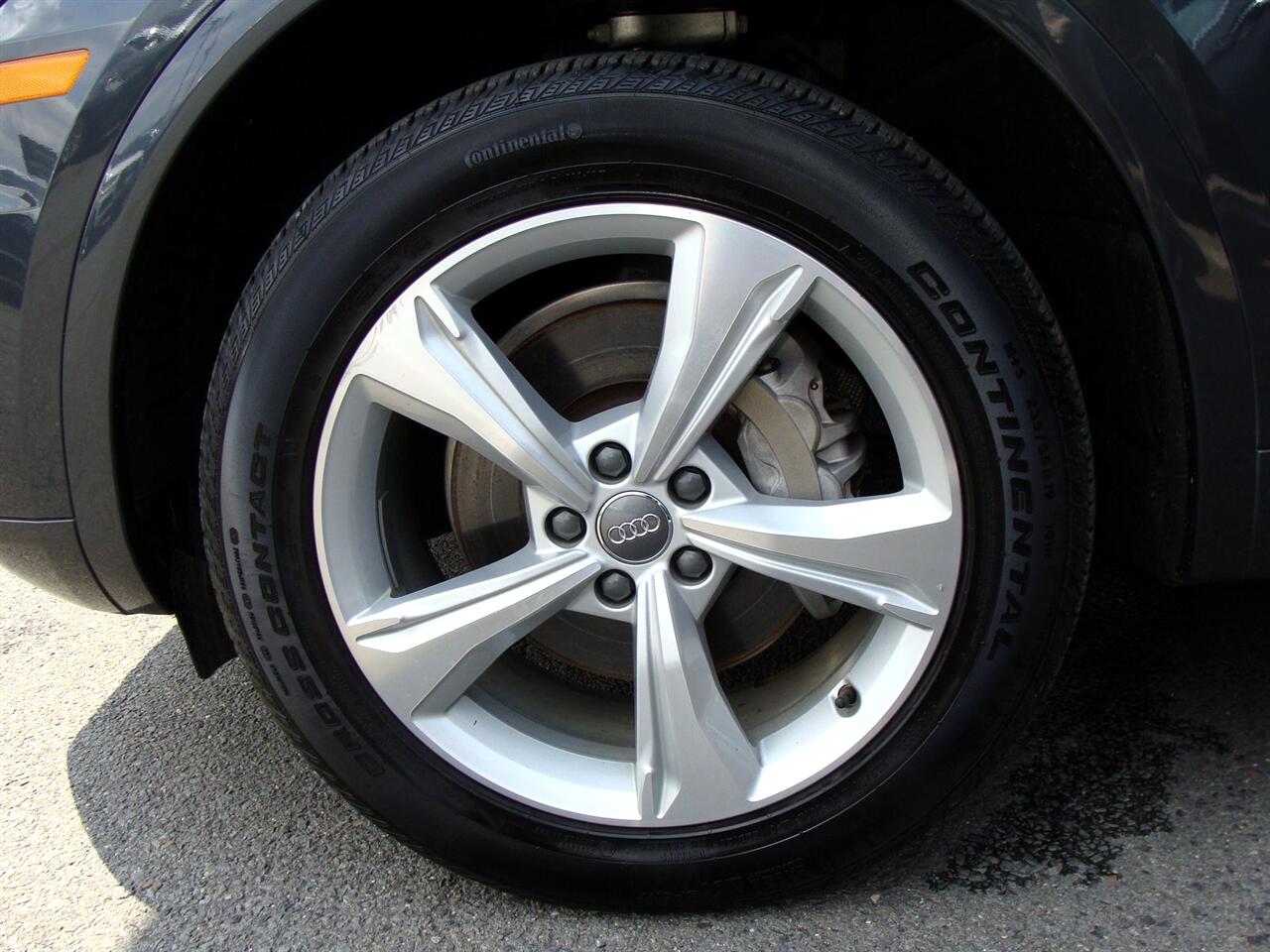 Audi Q5 Premium Plus 45 TFSI quattro 2020 Audi Q5 Premium Plus 45 TFSI quattro 2020