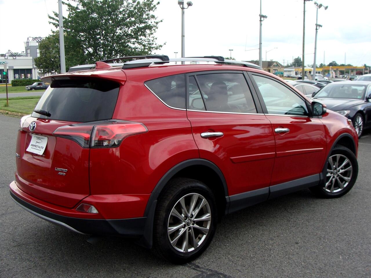 Toyota RAV4 Limited AWD (Natl) 2017 Toyota RAV4 Limited AWD (Natl) 2017