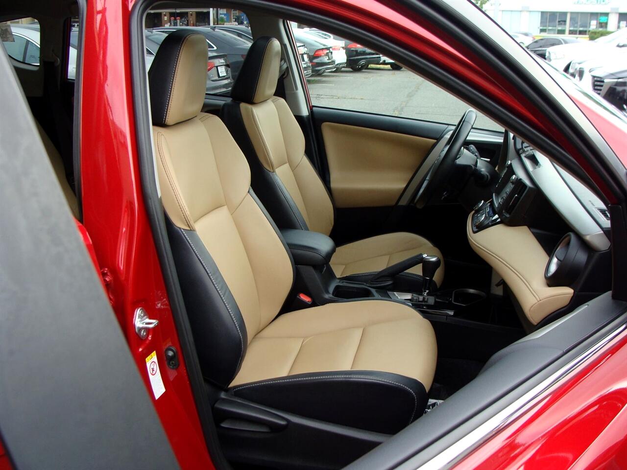 Toyota RAV4 Limited AWD (Natl) 2017 Toyota RAV4 Limited AWD (Natl) 2017