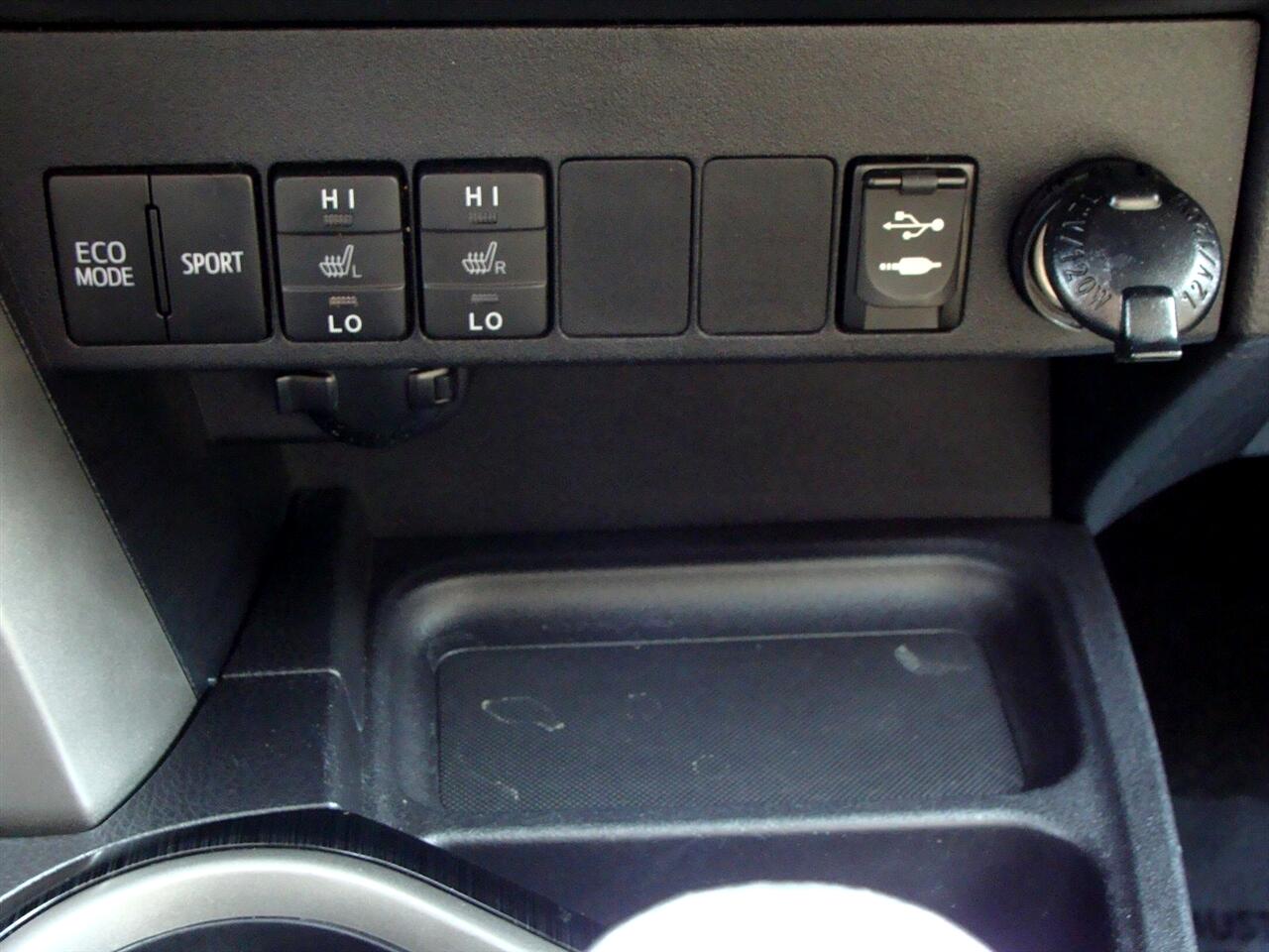 Toyota RAV4 Limited AWD (Natl) 2017 Toyota RAV4 Limited AWD (Natl) 2017