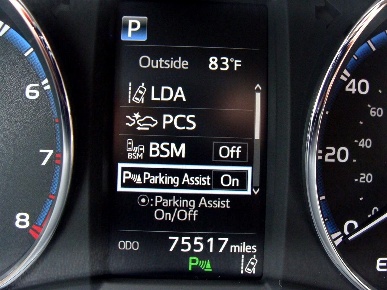 Toyota RAV4 Limited AWD (Natl) 2017 Toyota RAV4 Limited AWD (Natl) 2017