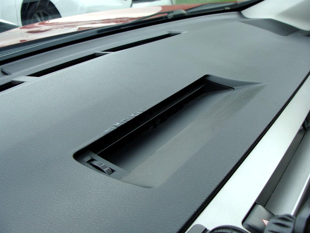 Toyota RAV4 Limited AWD (Natl) 2017 Toyota RAV4 Limited AWD (Natl) 2017