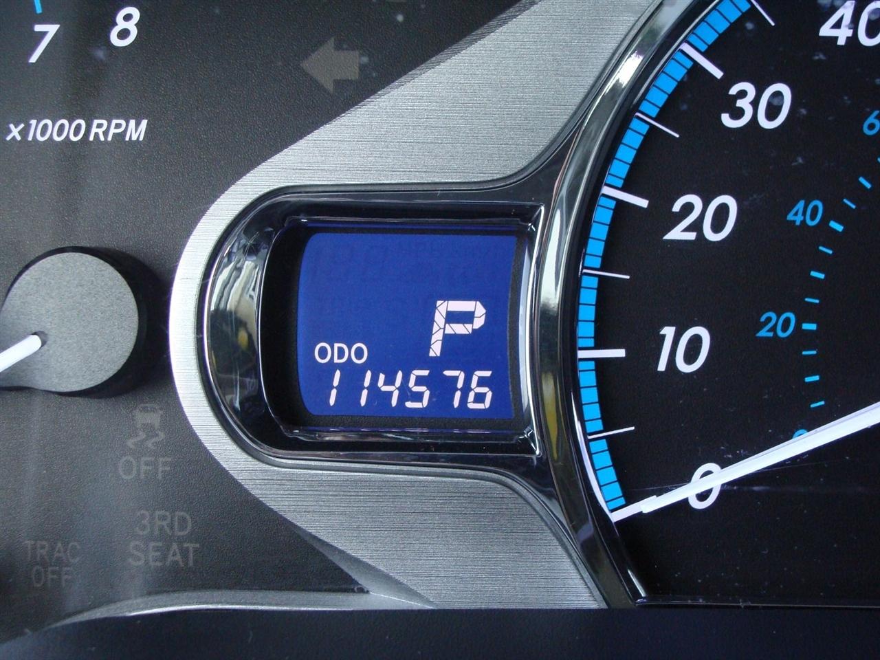 Toyota Sienna 5dr 8-Pass Van V6 XLE FWD (Natl) 2014