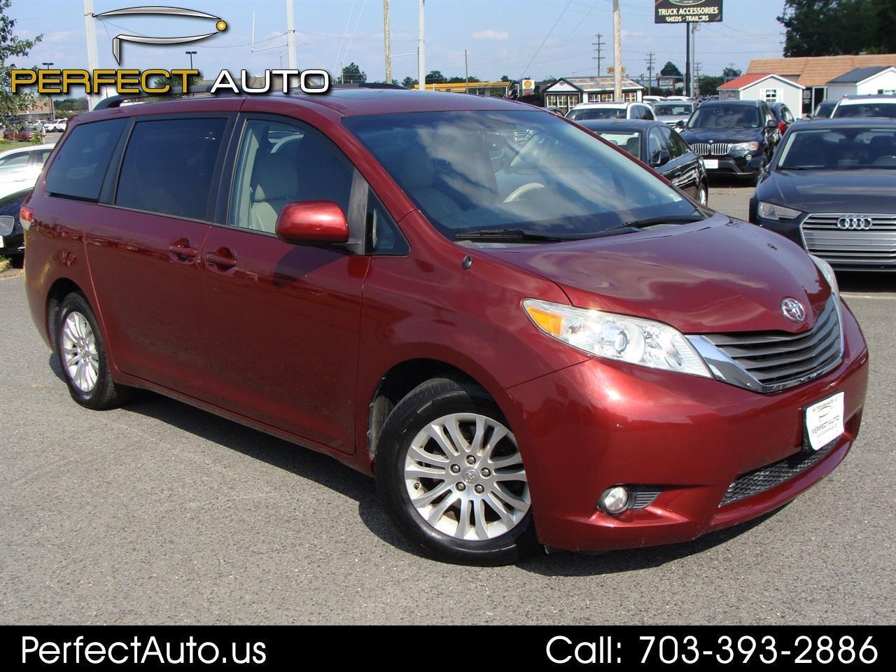 Toyota Sienna 5dr 8-Pass Van V6 XLE FWD (Natl) 2014