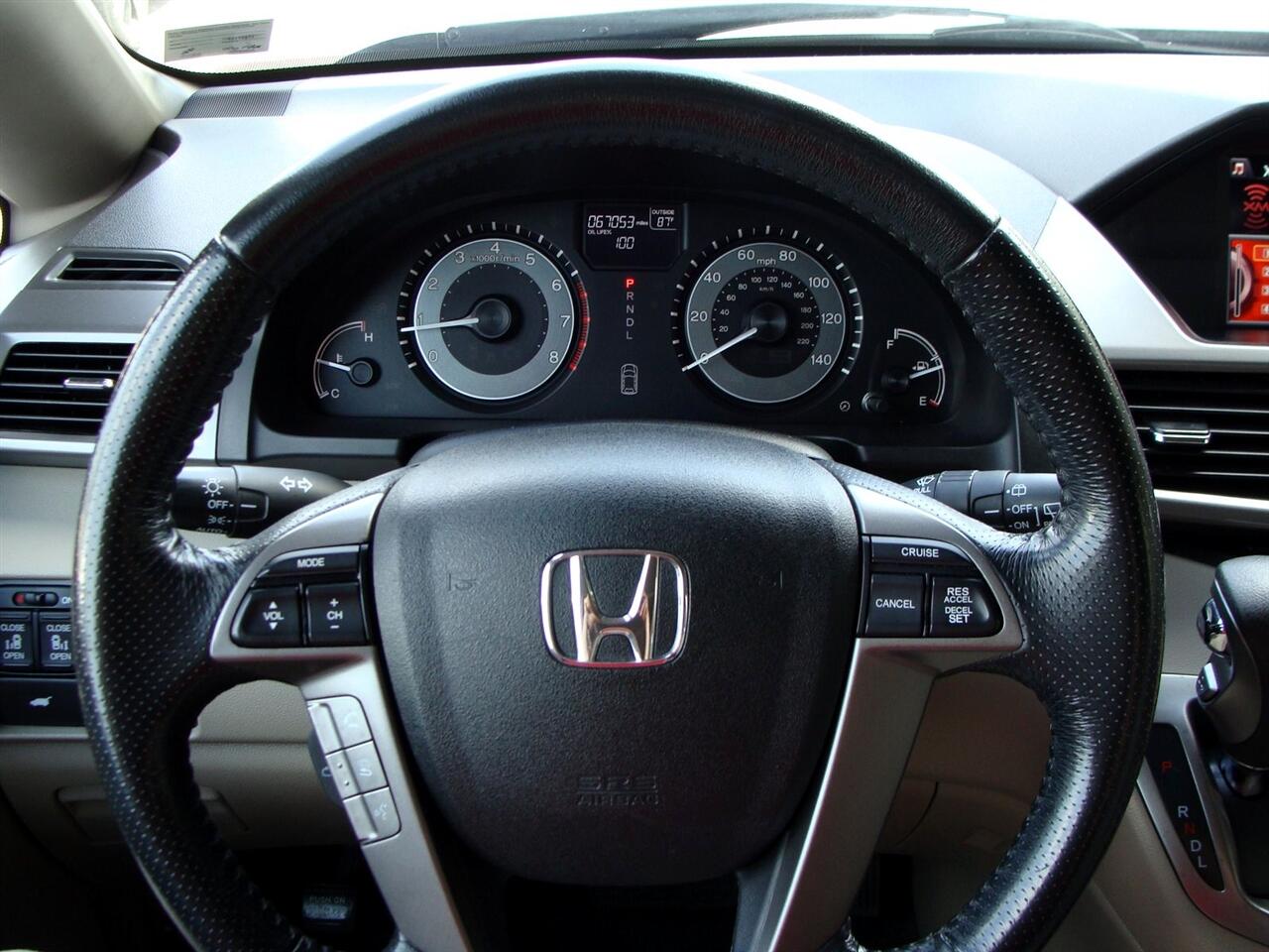 2015 Honda Odyssey EX-L photo 17
