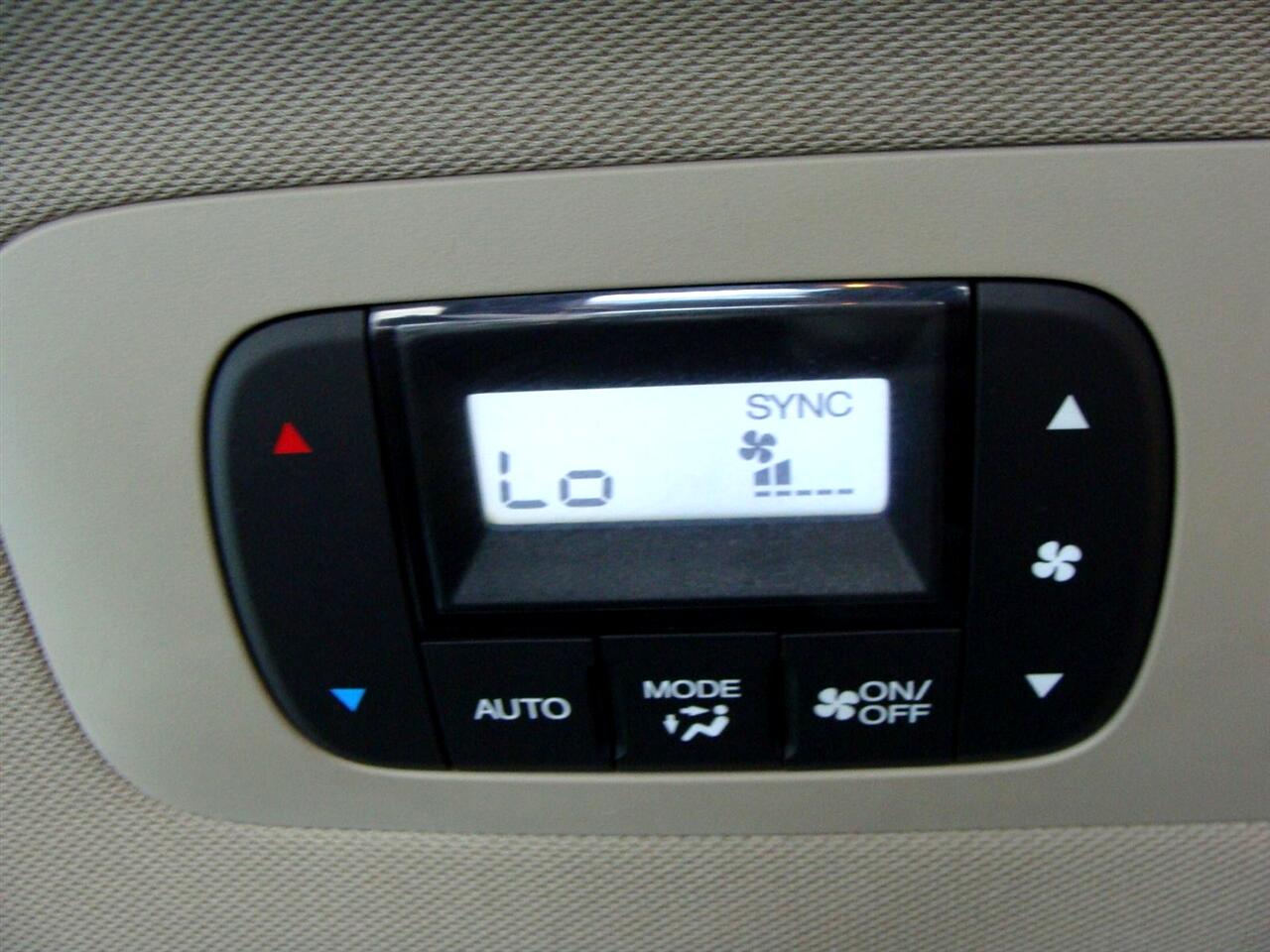 2015 Honda Odyssey EX-L photo 35