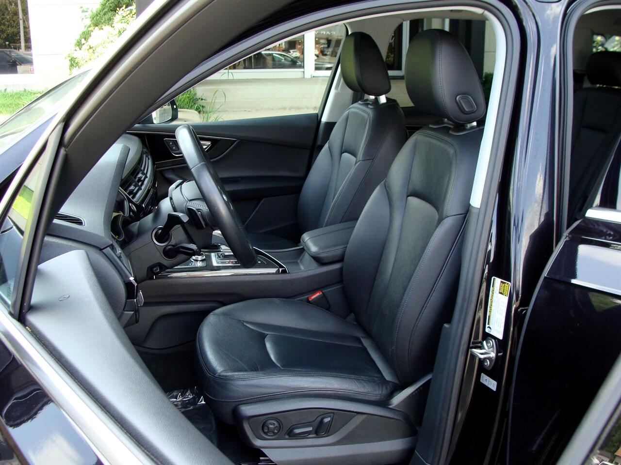 2018 Audi Q7 3.0 Premium Plus photo 9
