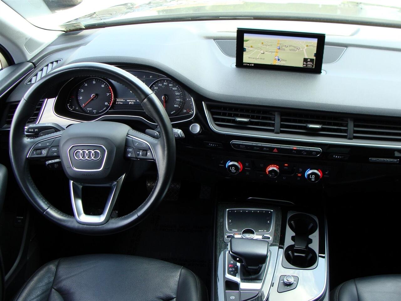 2018 Audi Q7 3.0 Premium Plus photo 11