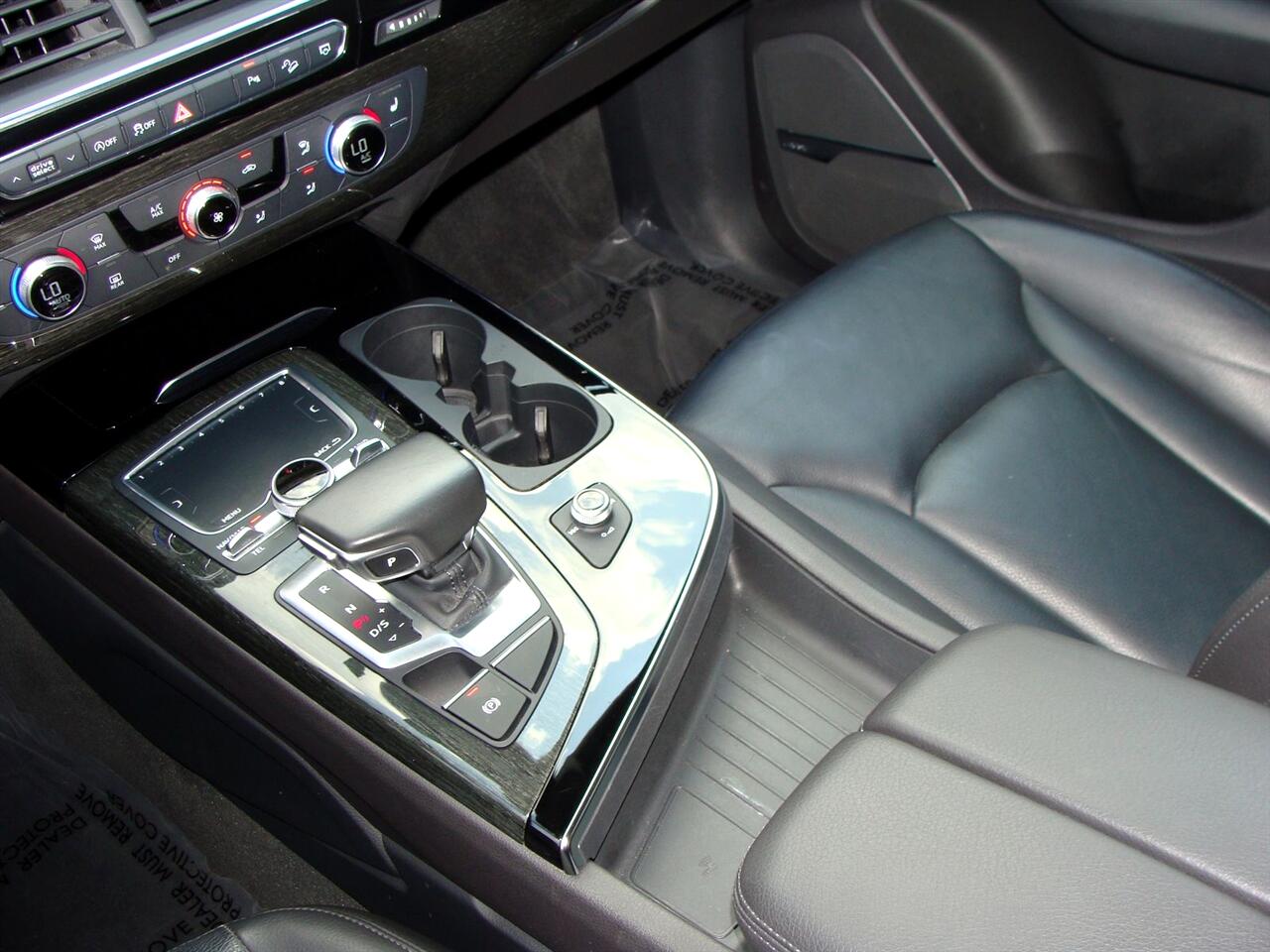 2018 Audi Q7 3.0 Premium Plus photo 18