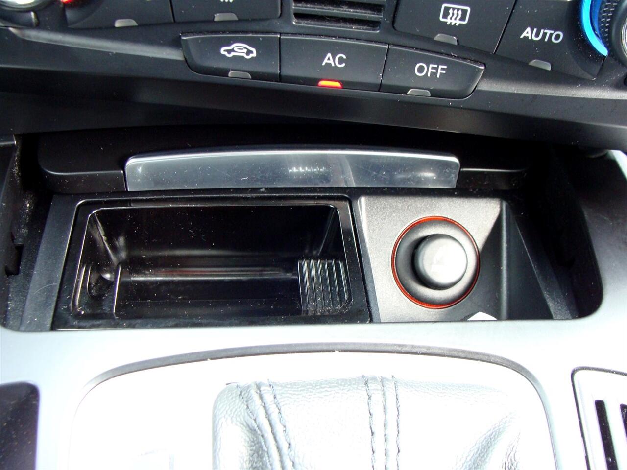 2012 Audi A4 Quattro Premium Plus photo 22