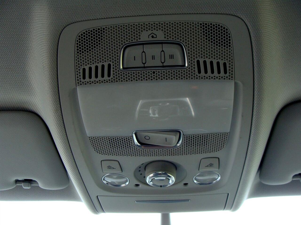 2012 Audi A4 Quattro Premium Plus photo 35