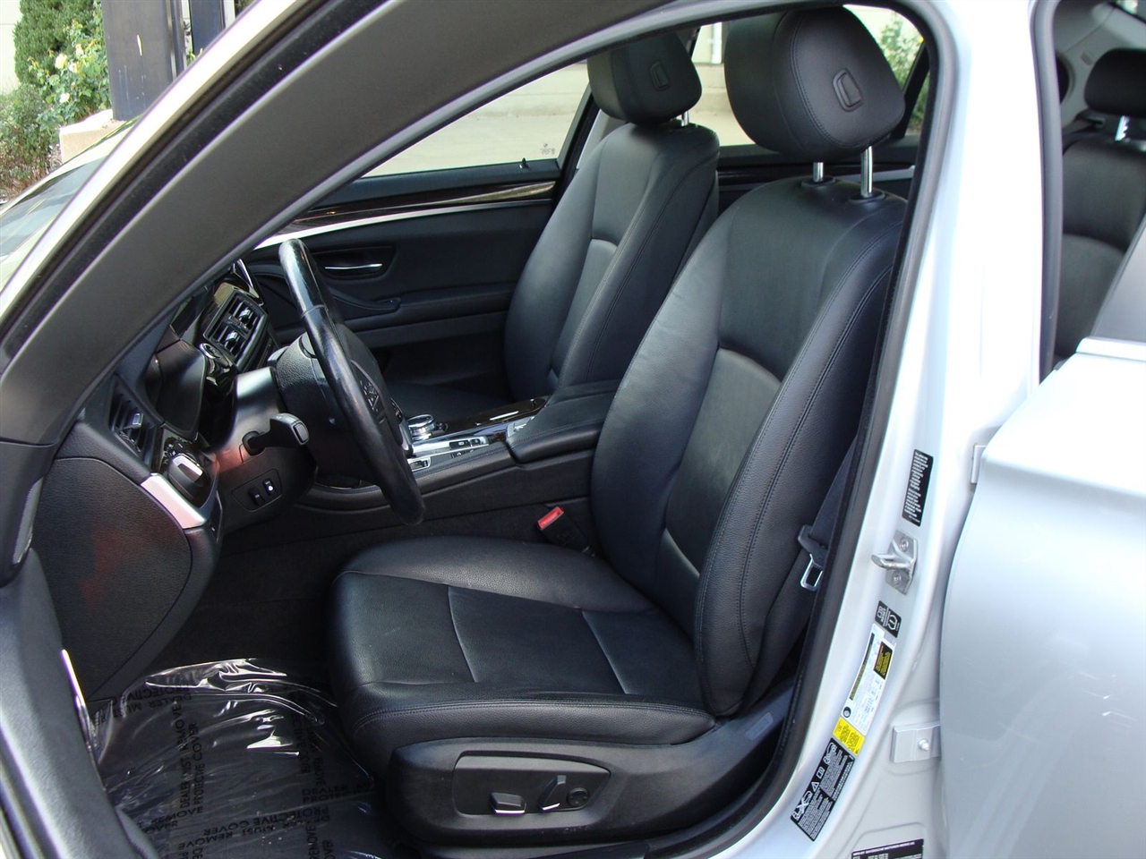 BMW 5-Series 4dr Sdn 535i xDrive AWD 2014 BMW 5-Series 4dr Sdn 535i xDrive AWD 2014