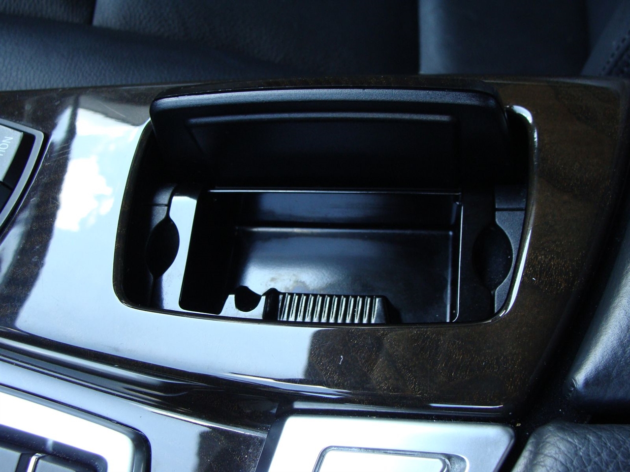 BMW 5-Series 4dr Sdn 535i xDrive AWD 2014 BMW 5-Series 4dr Sdn 535i xDrive AWD 2014