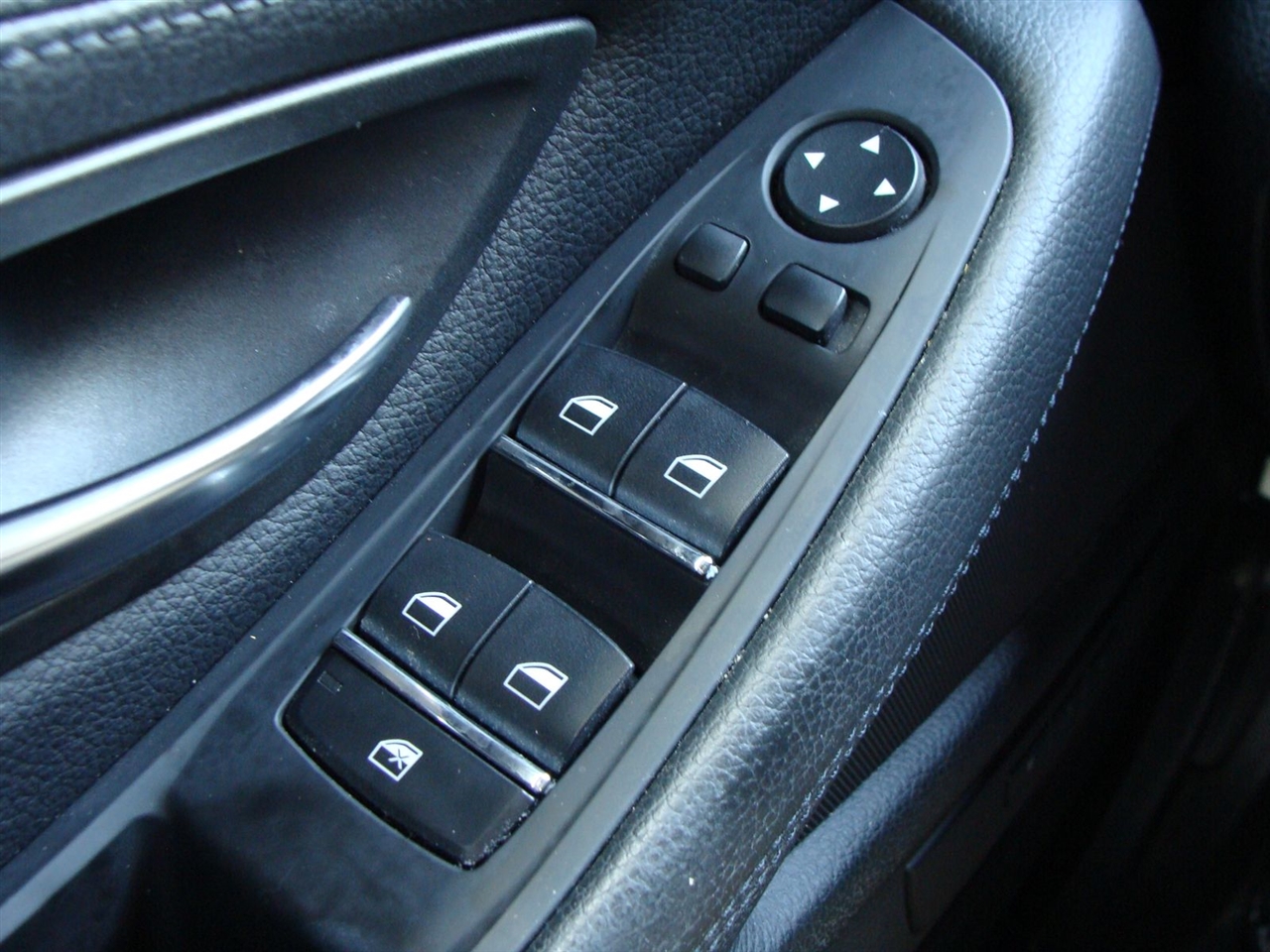 BMW 5-Series 4dr Sdn 535i xDrive AWD 2014 BMW 5-Series 4dr Sdn 535i xDrive AWD 2014