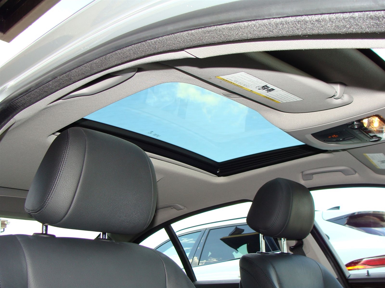 BMW 5-Series 4dr Sdn 535i xDrive AWD 2014 BMW 5-Series 4dr Sdn 535i xDrive AWD 2014