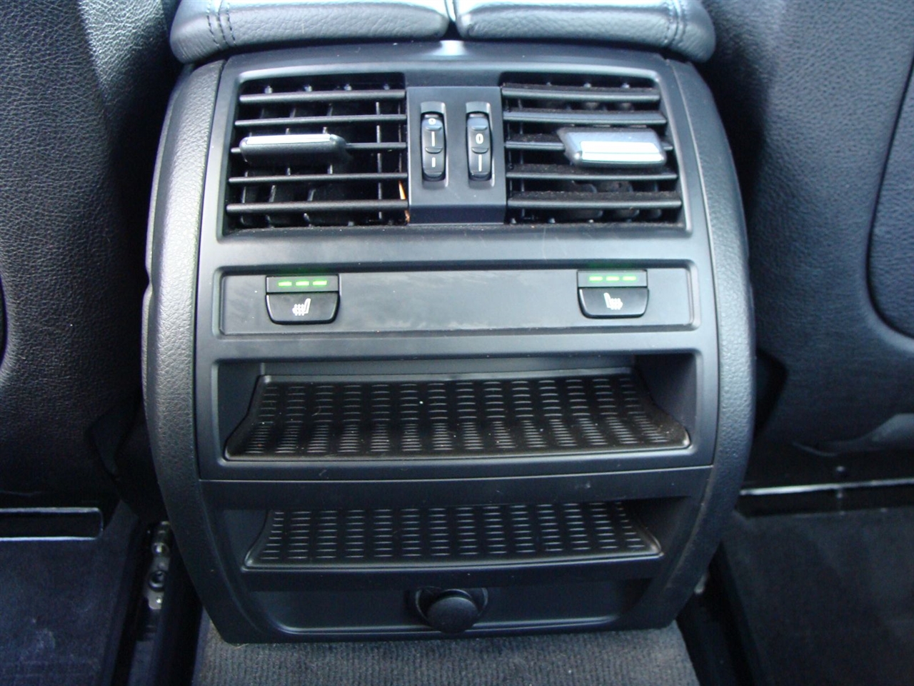 BMW 5-Series 4dr Sdn 535i xDrive AWD 2014 BMW 5-Series 4dr Sdn 535i xDrive AWD 2014