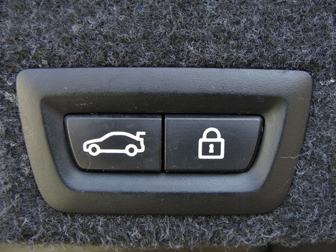 BMW 5-Series 4dr Sdn 535i xDrive AWD 2014 BMW 5-Series 4dr Sdn 535i xDrive AWD 2014