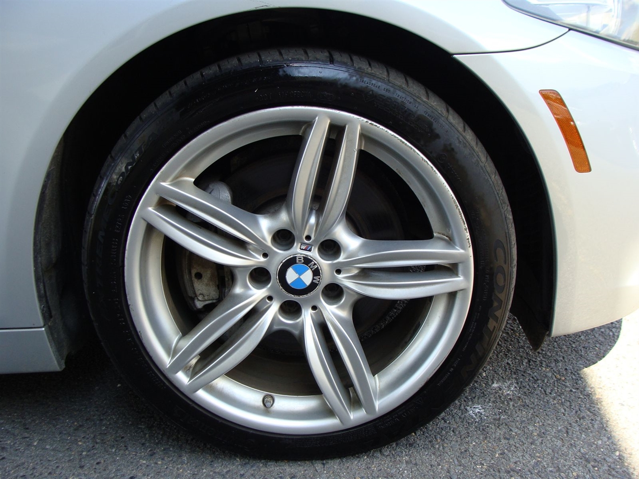 BMW 5-Series 4dr Sdn 535i xDrive AWD 2014 BMW 5-Series 4dr Sdn 535i xDrive AWD 2014