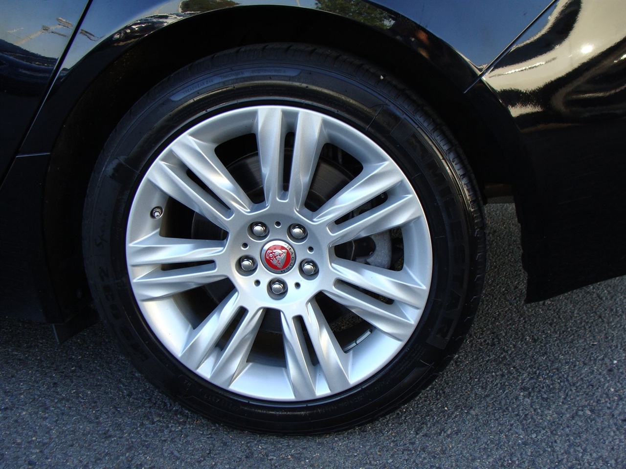 Jaguar XF-Series 35t Premium AWD 2017 Jaguar XF-Series 35t Premium AWD 2017