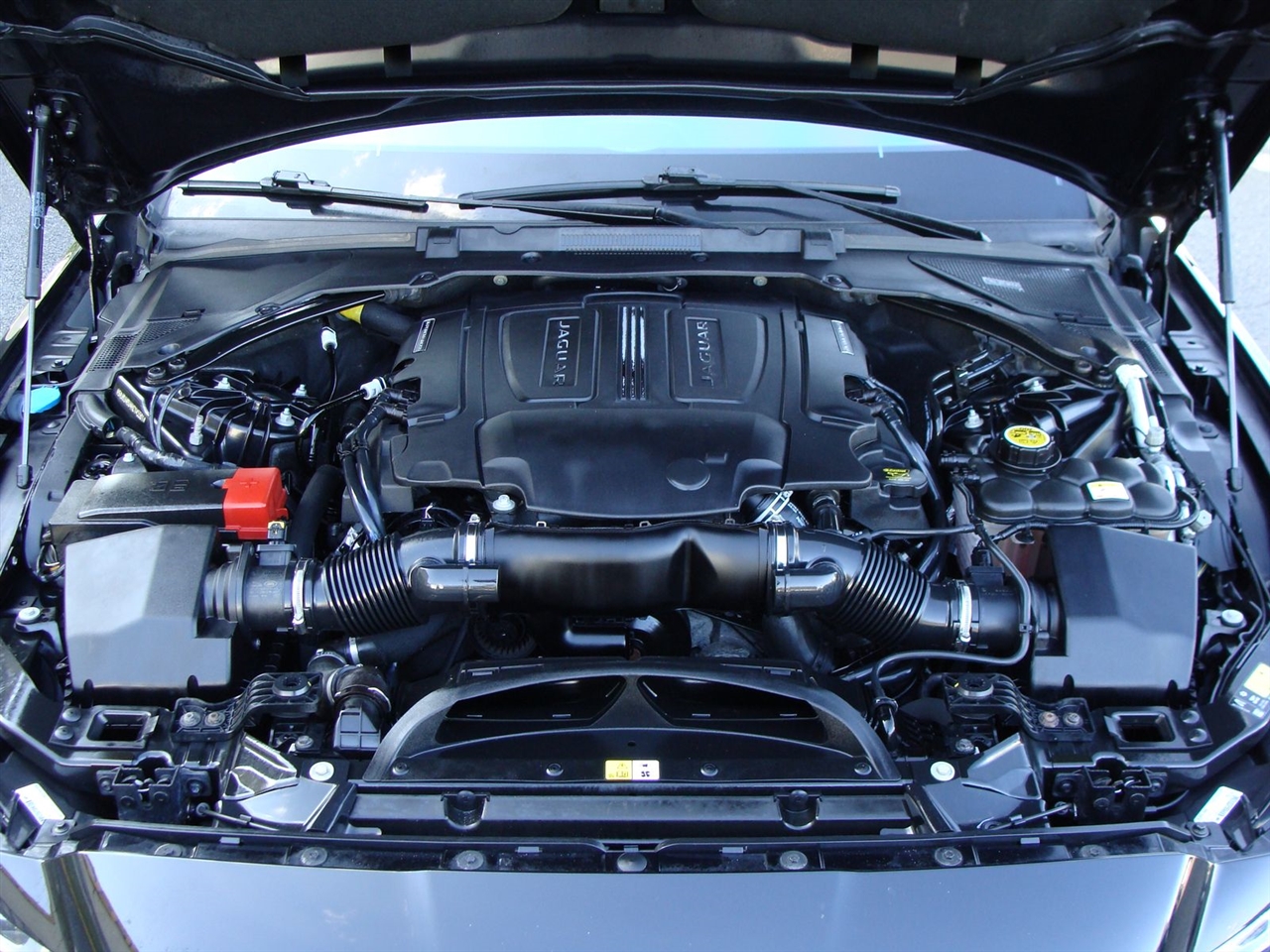 Jaguar XF-Series 35t Premium AWD 2017 Jaguar XF-Series 35t Premium AWD 2017