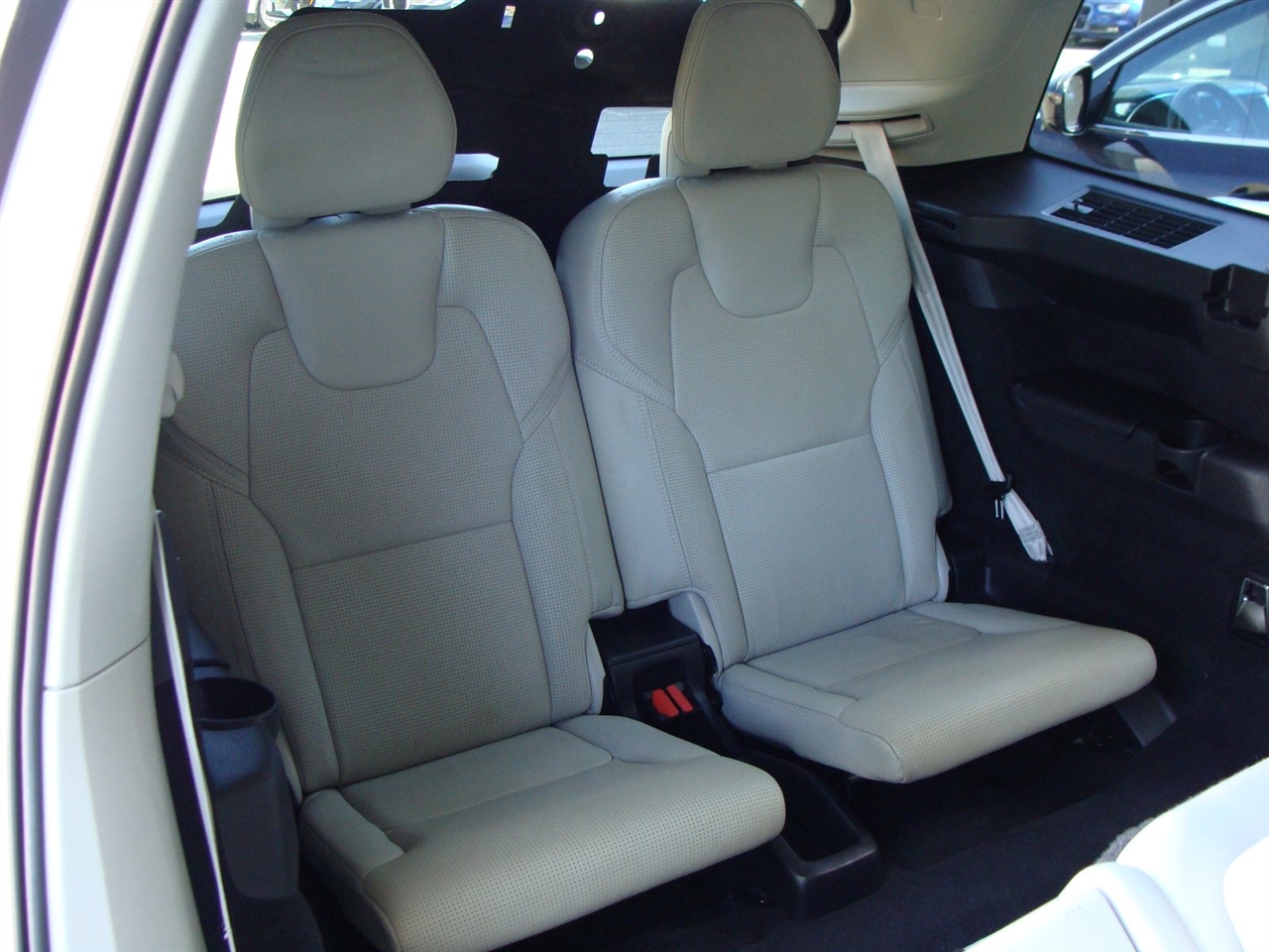 2019 Volvo XC90 T6 Inscription photo 12
