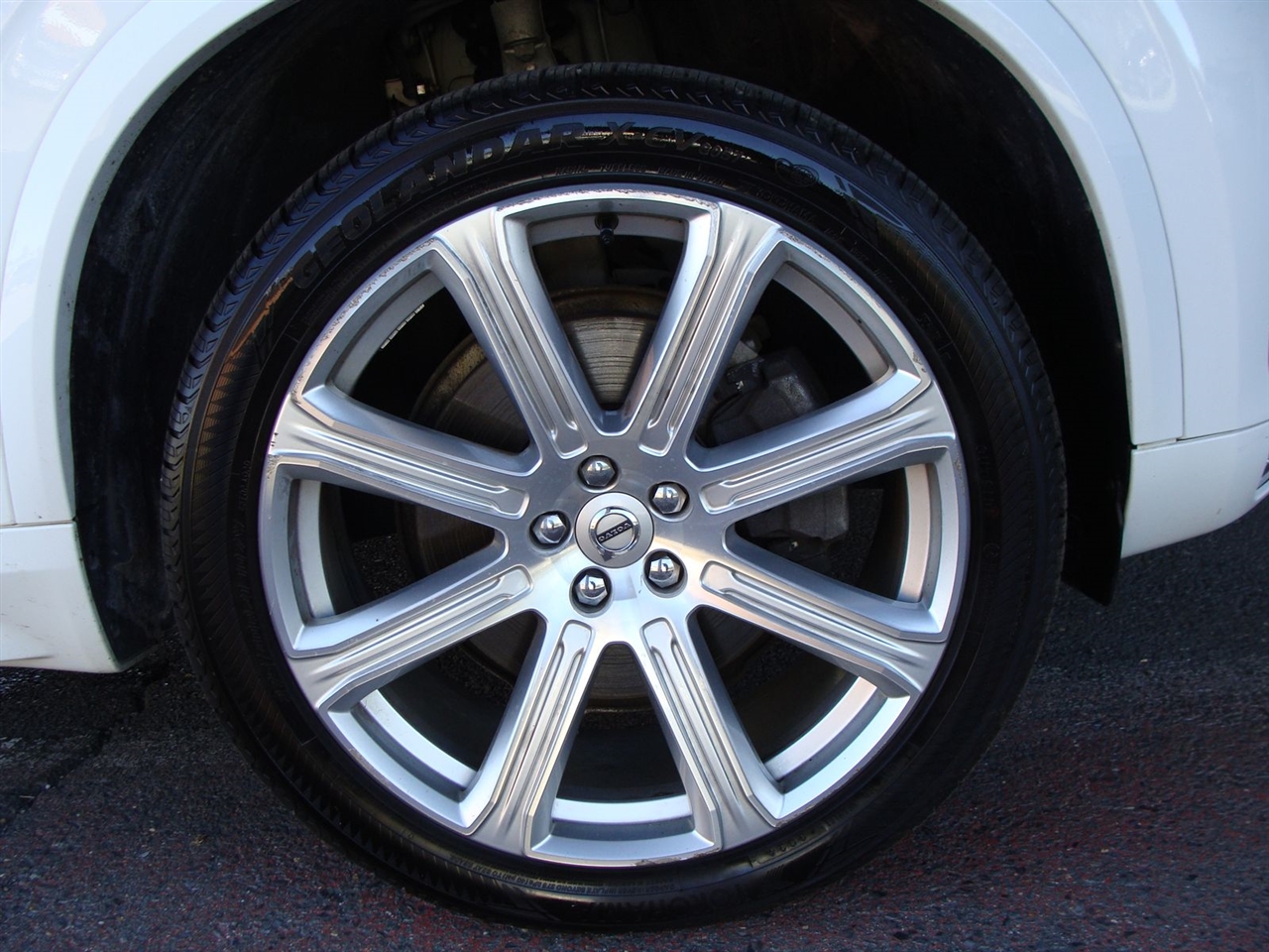 2019 Volvo XC90 T6 Inscription photo 29