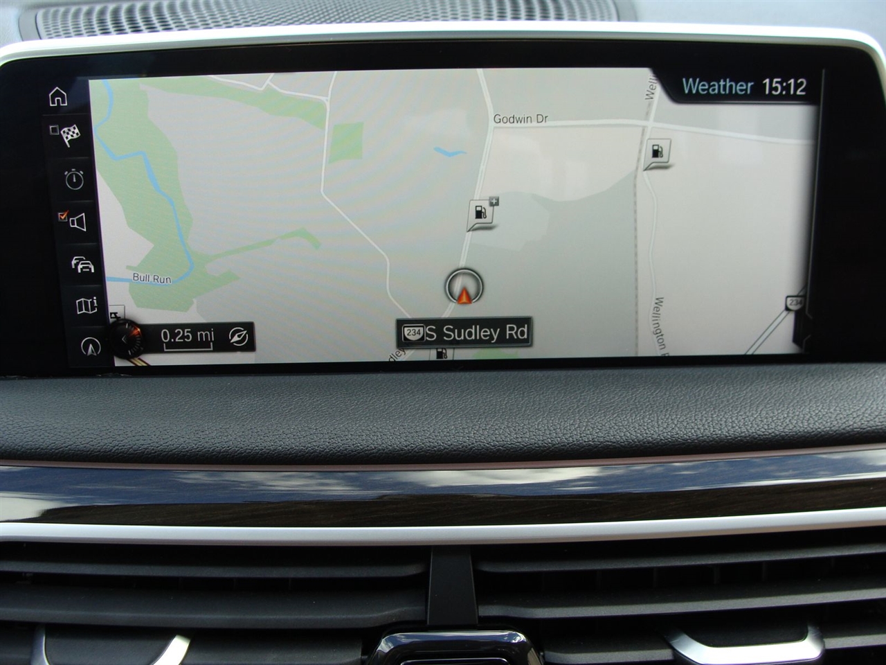 BMW 7 Series 750i xDrive Sedan 2017