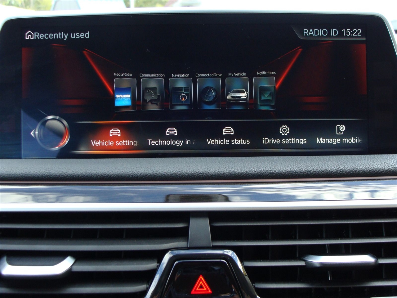 BMW 7 Series 750i xDrive Sedan 2017